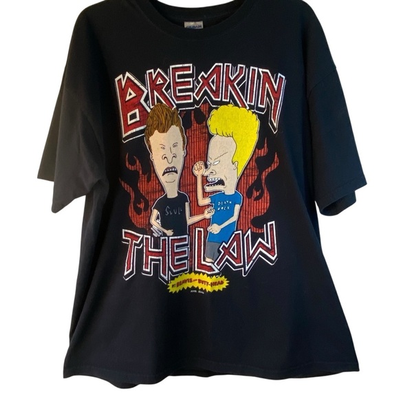 Gildan Other - Gildan Vtg MTV Beavis and Butthead Breakin the Law Mike Judge T Shirt
Size XL